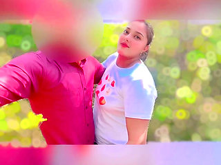 Desi Village girl Going to Park for making Reels with her Bf and Fuck in park xxx viral video
