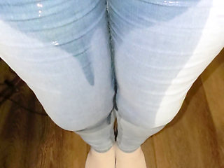 Huge rewetting in women's light blue jeans