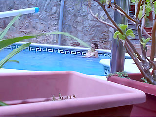 Sexy Video Missguapa_pool