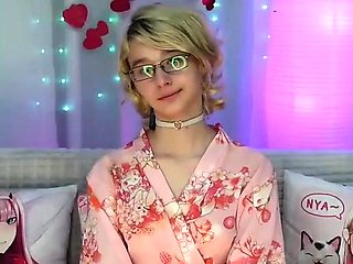 Amateur Blonde Teen Plays Solo with Toy Webcam Porn