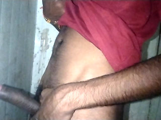 Bathroom ke andar apni bhabhi ke aadami sangathan Karta hua gaon ka ladka ganda Asia ka ladka