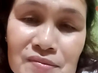 Assy wants satisfaction to make love as a video call sex