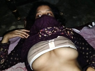 18 Years Old Hot Bengali Desi Bhabhi Ke Hot Boobs And Tight Pussy, Bhabhi Ki Saat Chudai Kar Piri Raat Chota Bhabhi Ki Room Mein