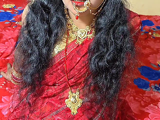 Latest Desi couple indian newly married Wife On bedroom Clear hindi audio