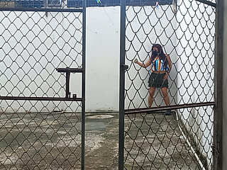 The girlfriend is seducing him to take him to the hotel. Amateur video