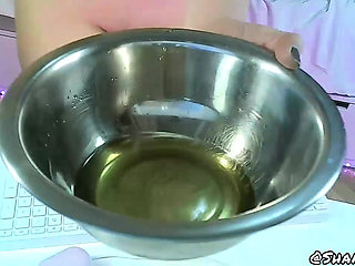 Only Members I Pee in My Live Show