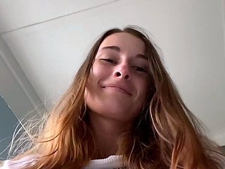 Young amateur teen in solo masturbation playing with herself