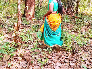 Outdoor Forest Sex. Desi Bhabi Fucking Husband's Small Big Dick. Telugu Dirty Talks.