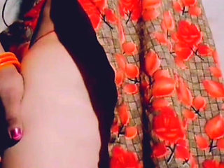 The Youth of Pink Hot Desi Girl's Beautiful Pussy Is Very Restless. I Feel Like Cooling Down the Heat of My Pussy. How to Exting