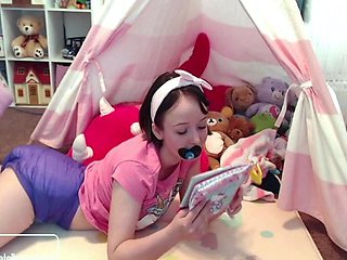 Skinny pierced amateur redhead rough fucking huge toys