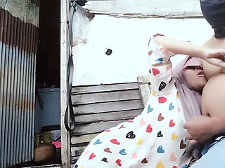 Riani asked to be out of the room because she was too busy with her husband's