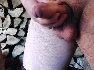 Discreet quick handjob outdoors