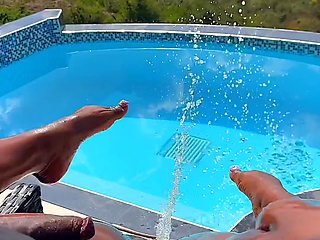 Ebony POV: Quick Dildo Pounding by the Pool Brings Her Squirting Orgasm