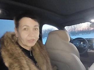 Winter Car Blowjob: Amateur Couple Sex in Snowy Drive