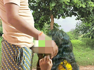 Indian Desi Beautiful Young Employee Get Fucked by Her Manager in Outdoor