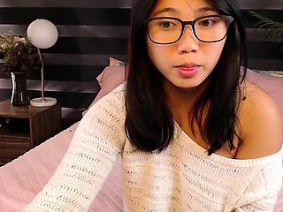 Amateur Asian Webcam Strip Masturbation