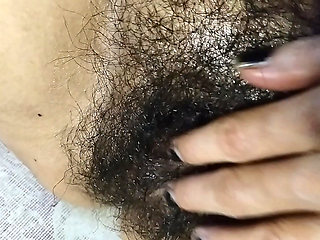 Bhabhi Inserted Sex Toy Into Pussy and Took Out Pussy Juice