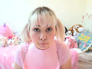 Blond teen Leah Wilde jerking a massive hard stiff