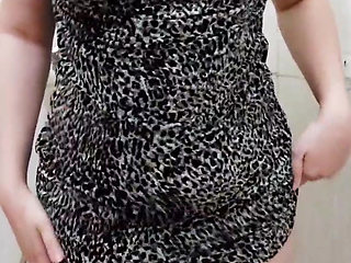 I'm showering who wants to come here!