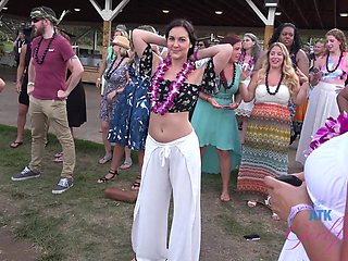 Outdoor sex, public exposure, reality porn with no script