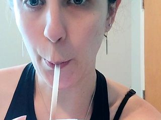 Amateur blondie solo anal masturbation
