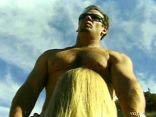 Facial cumshot for a hot blonde babe by the pool