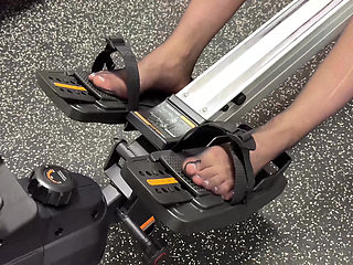 Sensual Strength: Gym in Heels