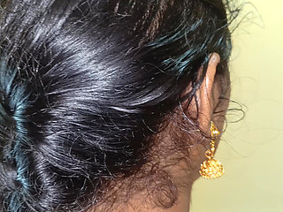 Green colour saree aunty hot romance viral video