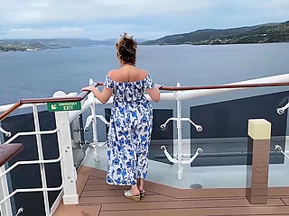 MY Mommy loves CUM Shot on her Face Only Fans Mature Real Amateur COMPILATION