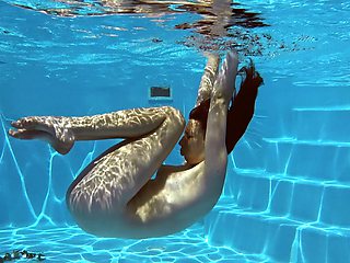 Shy tight perfect babe swimming gymnastics