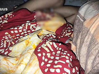 Desi Indian Stepmom Night Sex - Hairy Pussy Creampie & Cumshot Close-Up