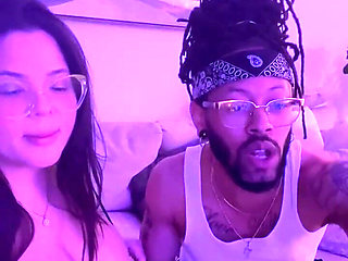 Live Stream with Dani Valentina
