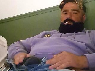 Bearded fuck are masturbator