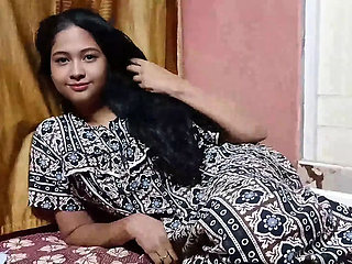 Hot Indian MILF Cheats on Husband with Neighbor - Desi Aunty Fucking