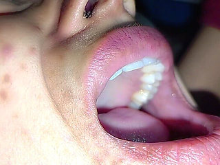 College Gril Fast Time Sex with Tight Pussy Deshi College Gril Viral Xvideo Hindi Audio