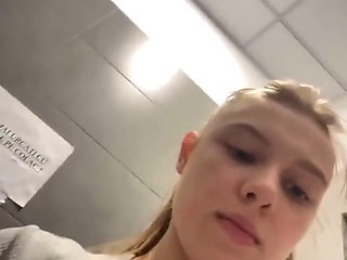 Hard Masturbating in the Gym