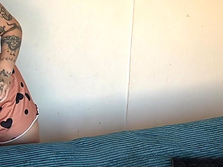 Busty Redhead Gets Massage with Happy Ending