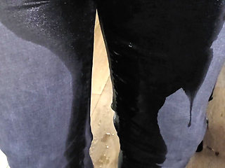 Black jeans flooding