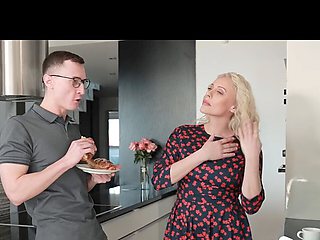 Curvy stepmom Brittany Bardot craves a creampie and plays with her stepson's balls