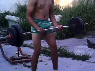 Jesus sin playera en boxer