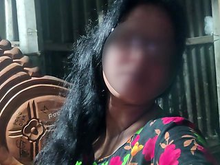 Bangladeshi Woman Masturbates Herself 19