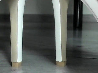 Touch Arches in Heels