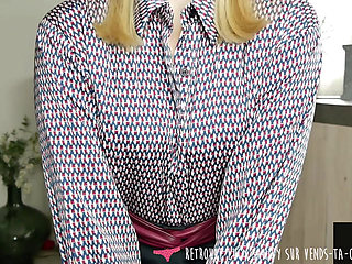 Vends-ta-culotte - Stunning French hottie has fun humiliating you by guiding your masturbation