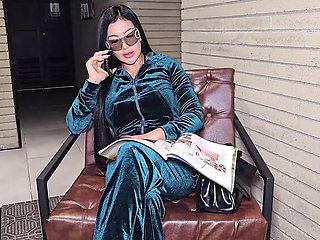 Mariana Martix Cheating Wife Cuckold with Big Bull White - Big Tits Blowjob and Cum on Feet