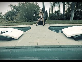 Pulchritudinous Jillian Janson at fingering video