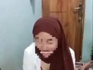Istri Jilbab Selingkuh Ngewe Di Kosan Cowoknya