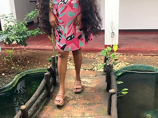 Sri lankan garden giri