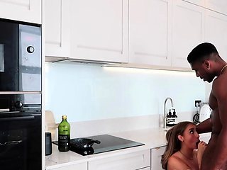 Lillian Phillips BBC Sex With Mike Williams