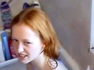 Student teen British girl, Alana Smith, bath and wank
