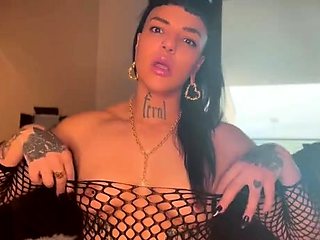 LittleGoth_bat_x - Stroke over my muscles and tell me how